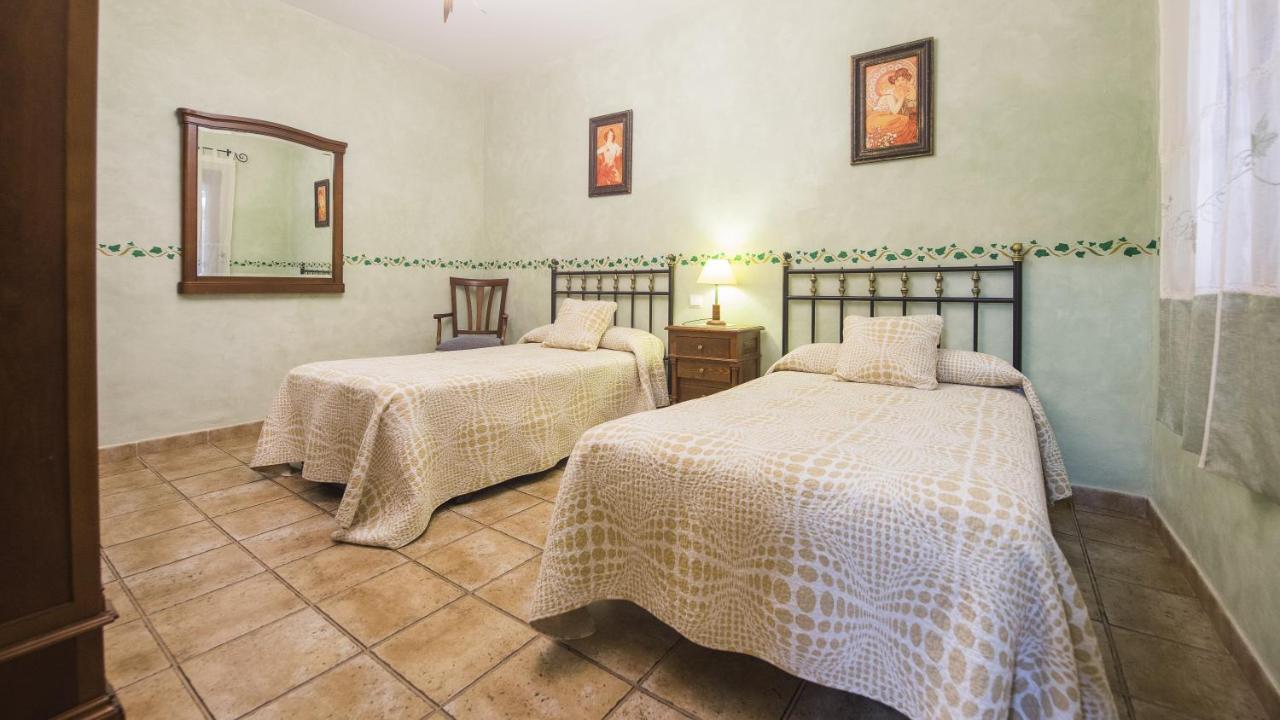Los Laureles 2 Урда Экстерьер фото